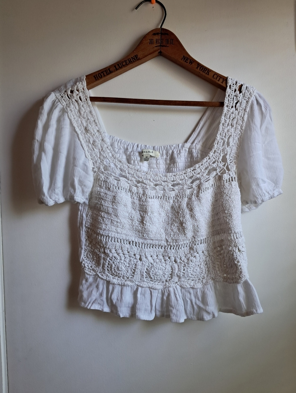 Sim & Sam Boho Crochet Peasant Crop Top - White